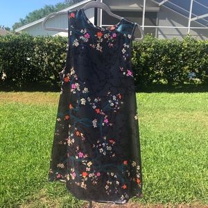 URBAN OUTFITTERS green dress size medium